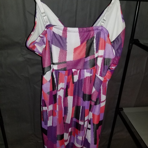 Fun colorful top - Picture 2 of 3